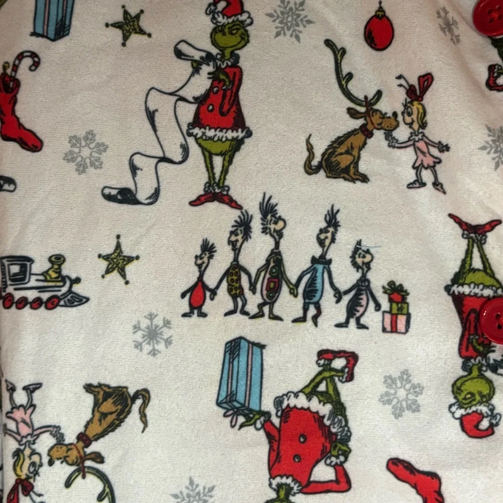 The Grinch Youth Boy's or Girl's Flannel Holiday Coat Pajama Set LG 10/12